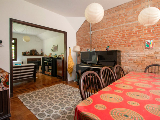 Sobrado à venda com 3 quartos, sendo 1 suíte,  em Brooklin Velho, São Paulo, SP