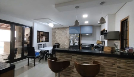 Casa à venda com 5 quartos, sendo 1 suíte,  em Chácara Belenzinho, São Paulo, SP