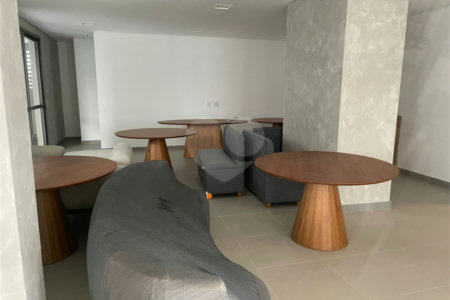 Apartamento à venda com 1 quarto em Bosque da Saúde, São Paulo, SP