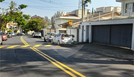 Casa para alugar com 3 quartos, sendo 1 suíte,  em Vila Sônia, São Paulo, SP