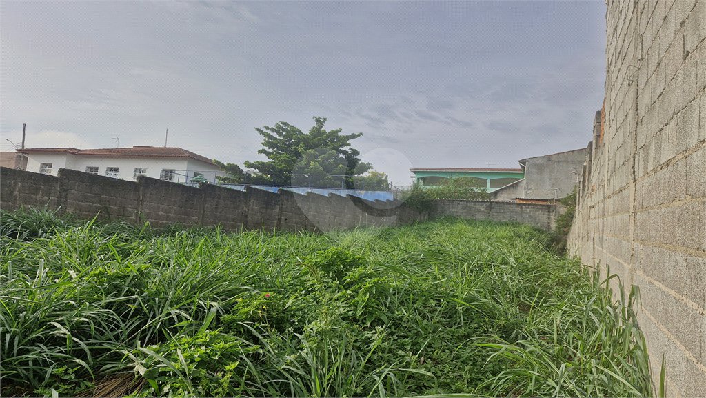 Terreno à venda com 1 suíte em Jardim Colonial, Atibaia, SP