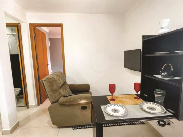 Apartamento à venda com 1 quarto em Imirim, São Paulo, SP