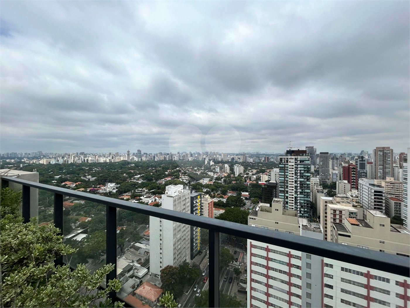 Apartamento para alugar com 1 suíte em Cerqueira César, São Paulo, SP