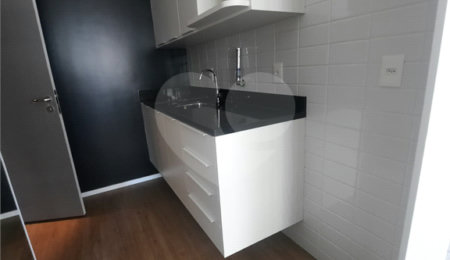 Apartamento à venda ou para alugar com 1 suíte em Sumarezinho, São Paulo, SP