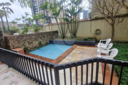 Apartamento à venda com 3 quartos, sendo 1 suíte,  em Indianópolis, São Paulo, SP