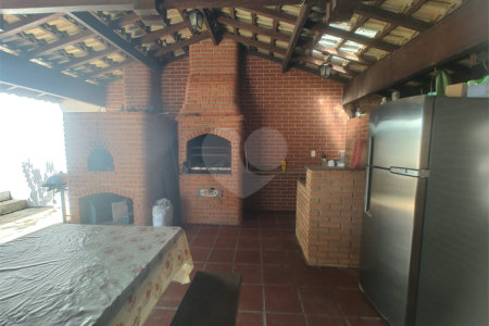 Chácara à venda com 4 quartos, sendo 3 suítes, em Campos de Atibaia, Atibaia, SP