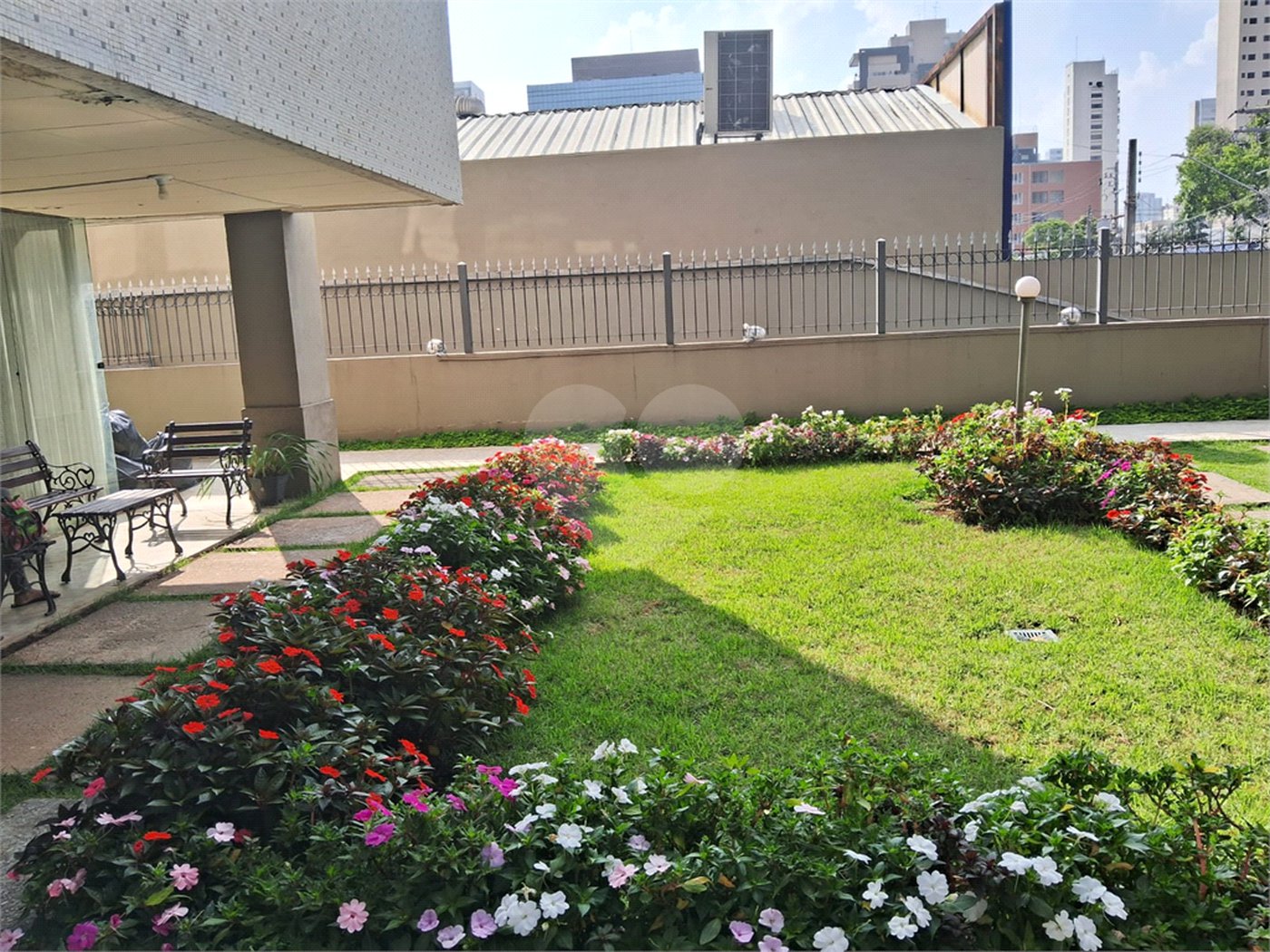Apartamento à venda com 2 quartos em Vila Olímpia, São Paulo, SP