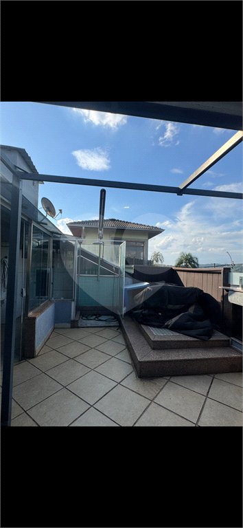 Casa à venda ou para alugar com 3 suítes em Jardim Lago Azul, Louveira, SP