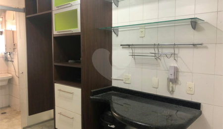 Apartamento à venda com 2 suítes em Vila Dom Pedro I, São Paulo, SP
