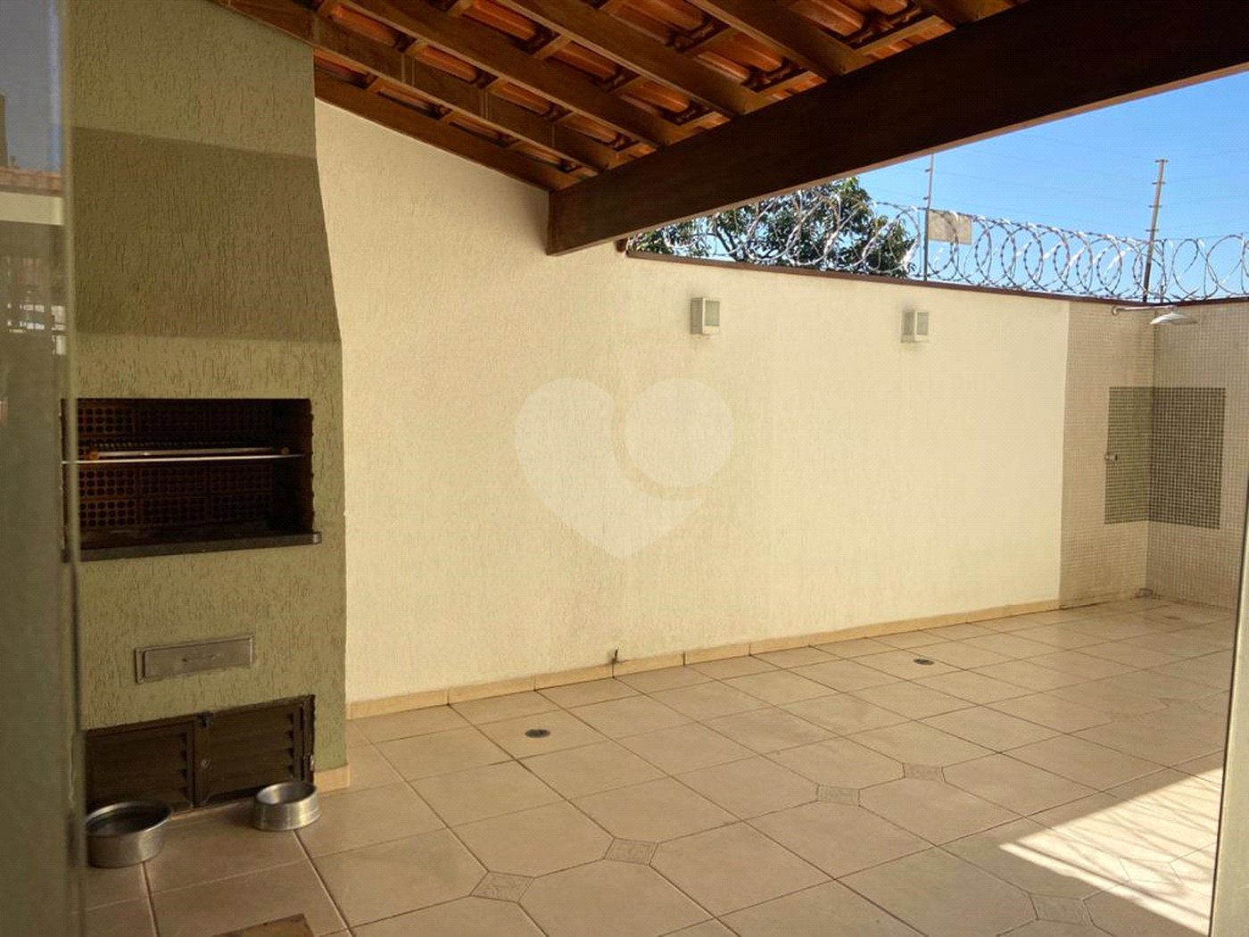 Sobrado à venda com 3 quartos, sendo 1 suíte, em Horto Florestal, São Paulo, SP