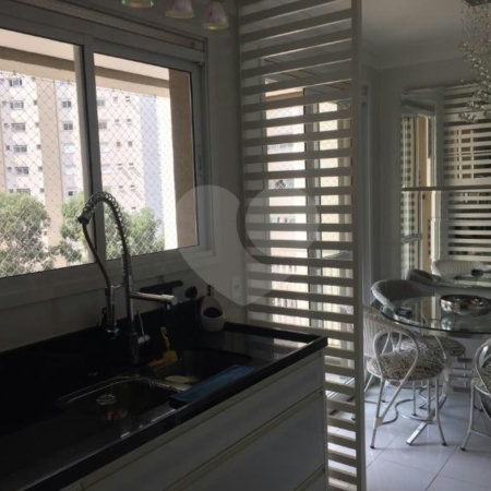 Apartamento à venda com 4 quartos, sendo 3 suítes, em Vila Andrade, São Paulo, SP