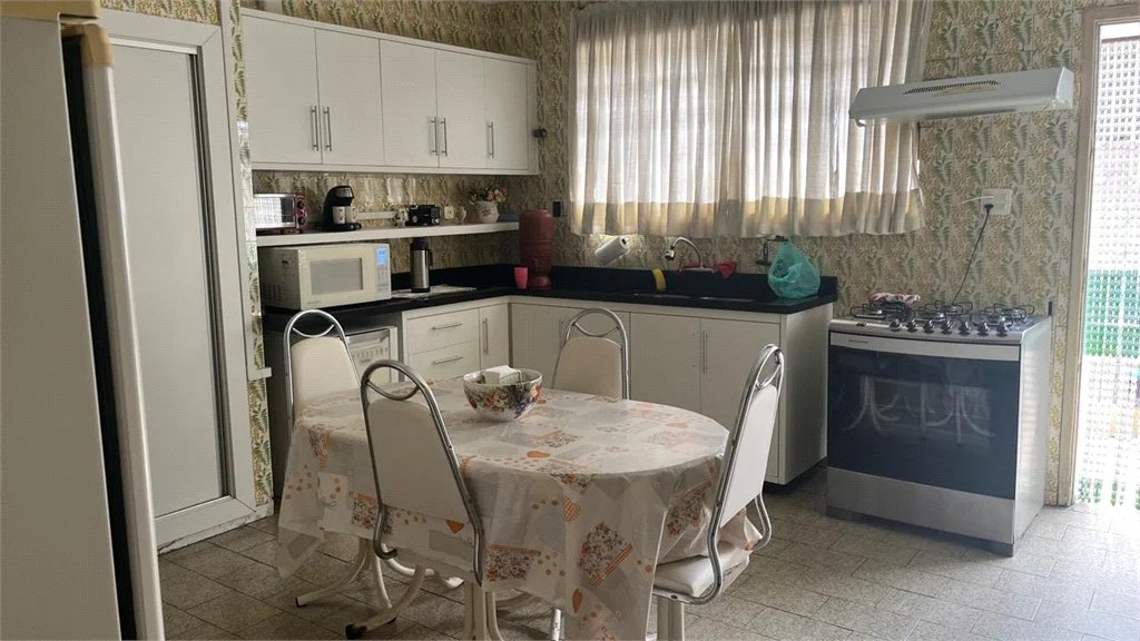 Casa à venda com 3 quartos, sendo 2 suítes, em Lapa, São Paulo, SP