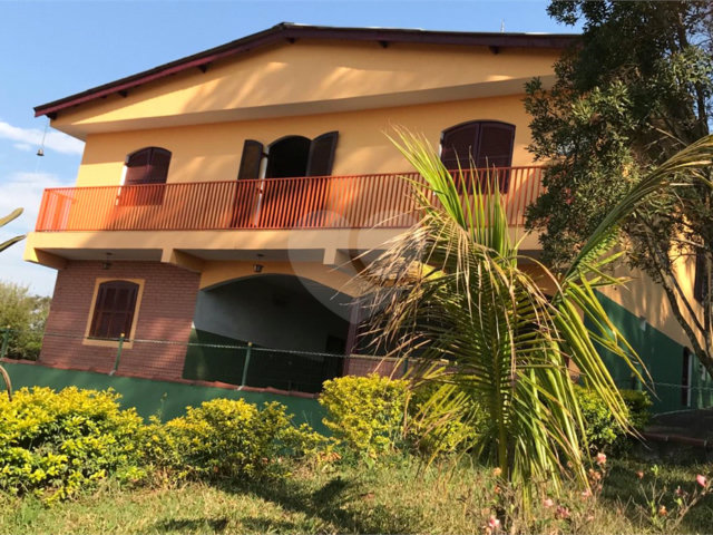 Casa à venda com 5 quartos, sendo 1 suíte,  em Chácaras Bom Tempo, Franco da Rocha, SP