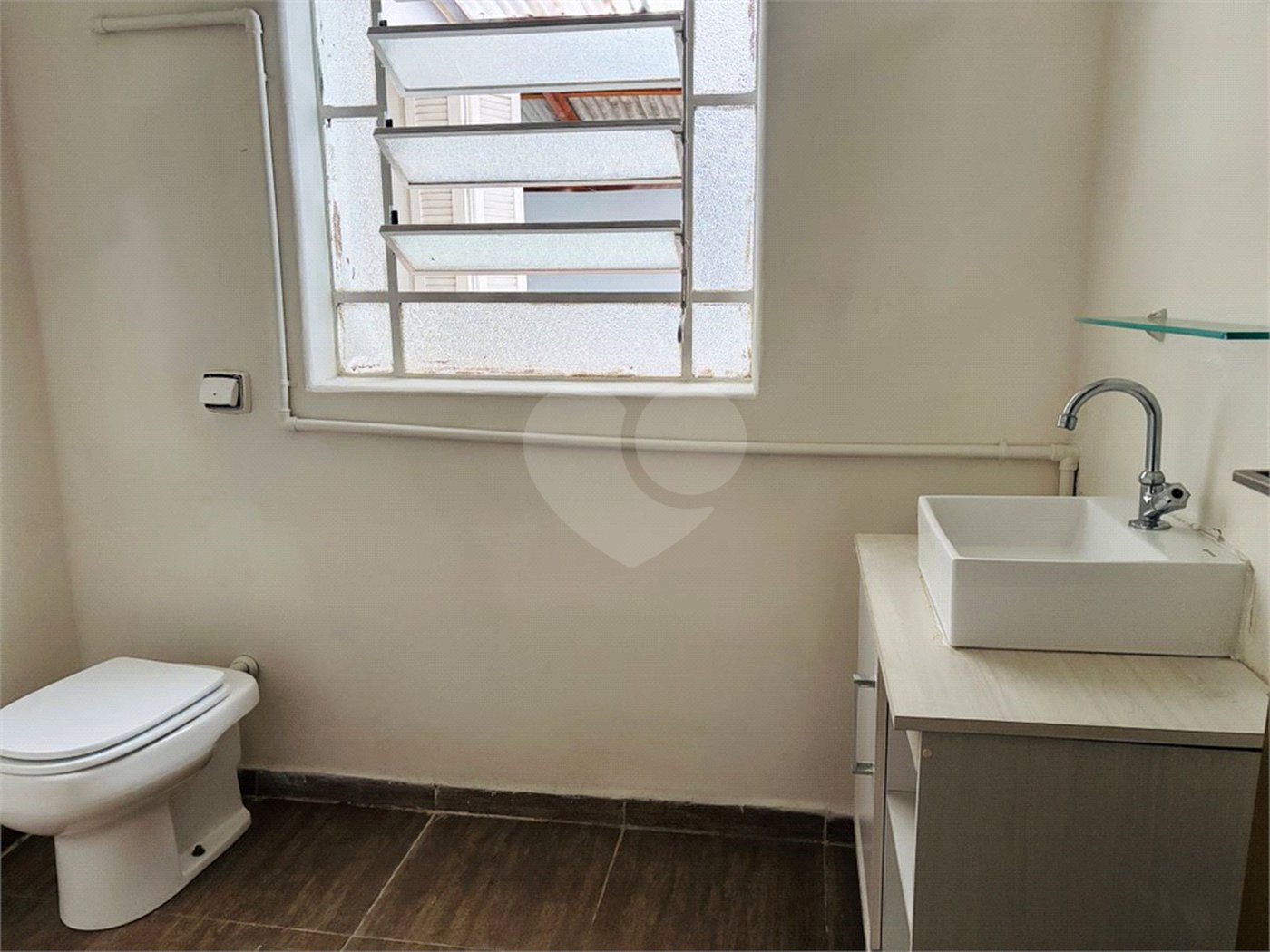 Sobrado à venda com 3 quartos, sendo 1 suíte, em Vila Romana, São Paulo, SP