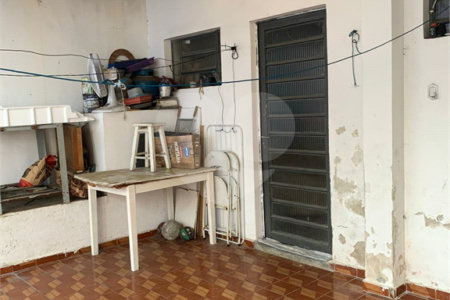 Casa à venda com 3 quartos, sendo 1 suíte, em Mogi Moderno, Mogi das Cruzes, SP