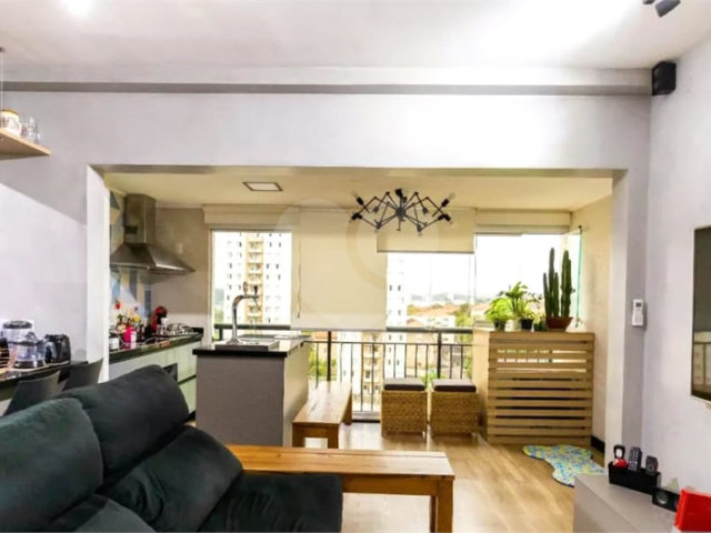 Apartamento à venda com 2 quartos, sendo 1 suíte,  em Tremembé, São Paulo, SP