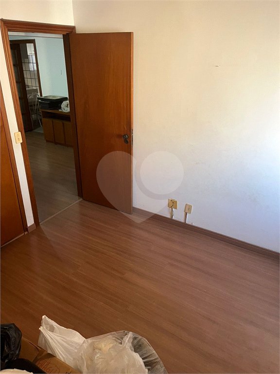 Apartamento à venda com 4 suítes em Vila Uberabinha, São Paulo, SP