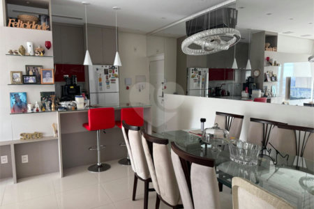 Apartamento à venda com 3 quartos, sendo 1 suíte, em Vila Andrade, São Paulo, SP