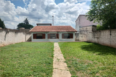 Casa à venda com 5 quartos, sendo 1 suíte, em Parque da Lagoa, Itapetininga, SP