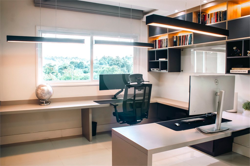 Casa à venda com 4 suítes no condomínio Residencial Saint Charbel, Araçoiaba da Serra - SP