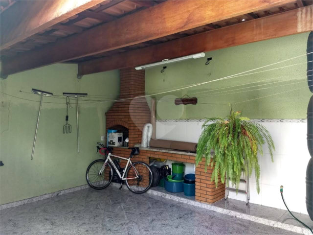 Sobrado à venda com 3 quartos, sendo 1 suíte,  em Jaçanã, São Paulo, SP