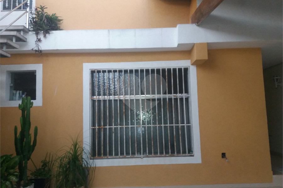 Sobrado à venda com 3 quartos, sendo 1 suíte,  em Vila Guilherme, São Paulo, SP