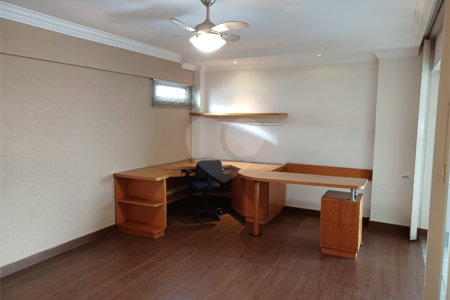 Apartamento à venda com 3 quartos, sendo 1 suíte, em Brooklin Paulista, São Paulo, SP