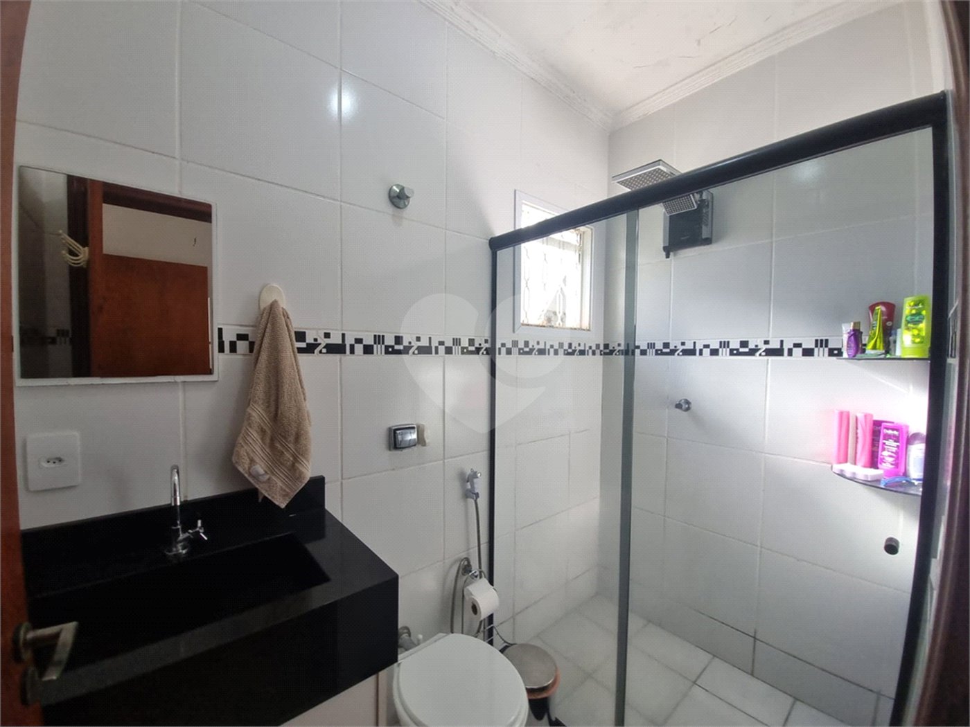 Casa Térrea à venda com 2 quartos, sendo 1 suíte,  em Jardim Wanel Ville V, Sorocaba, SP