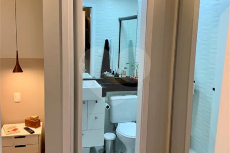 Apartamento à venda com 2 quartos, sendo 1 suíte,  em Bela Aliança, São Paulo, SP
