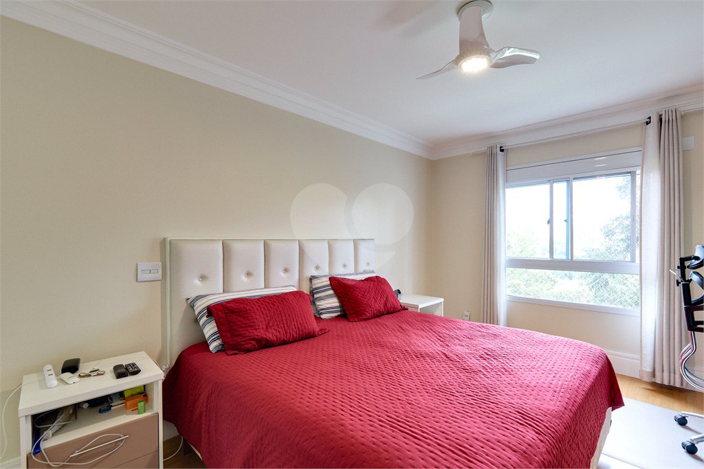 Apartamento à venda com 4 suítes em Jardim Marajoara, São Paulo, SP