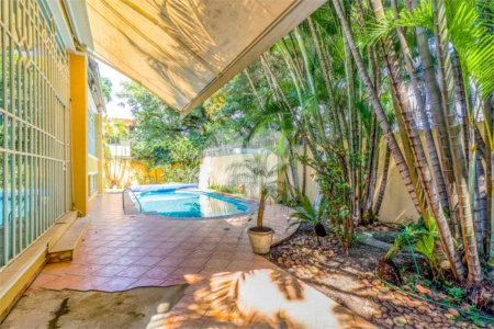 Casa de Vila à venda com 4 quartos, sendo 2 suítes, em Butantã, São Paulo, SP