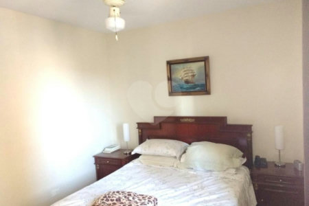 Apartamento à venda com 3 suítes em Aclimação, São Paulo, SP