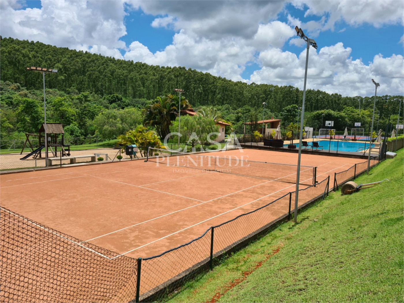 Terreno em condomínio à venda em Residencial Fazenda Alta Vista, Salto de Pirapora, SP