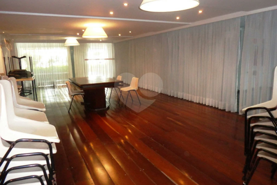 Apartamento à venda com 4 quartos, sendo 1 suíte,  em Santana, São Paulo, SP