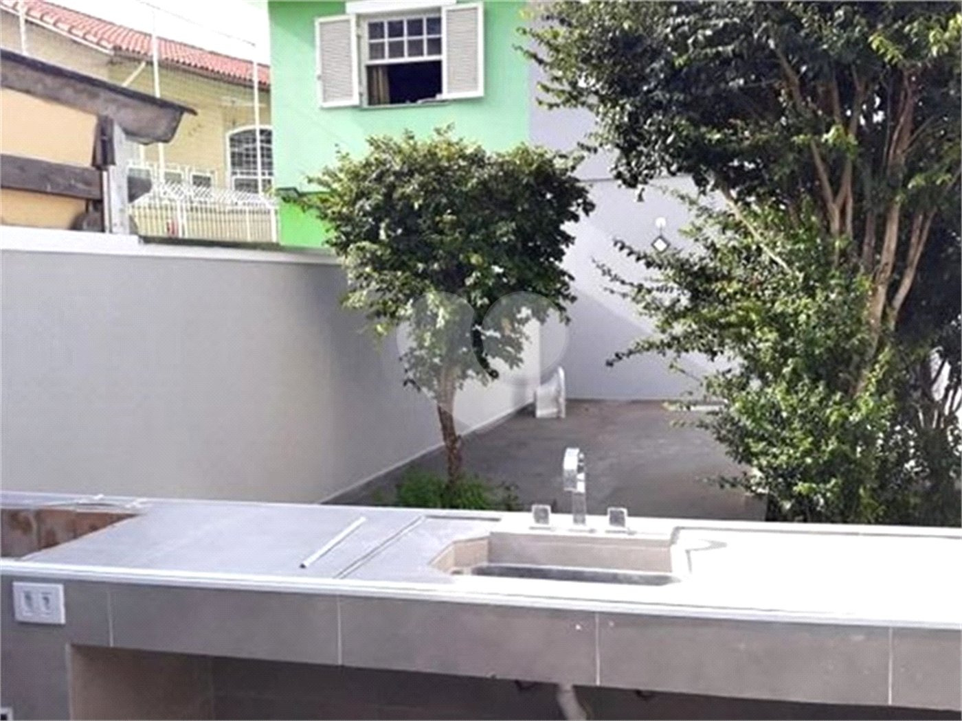 Sobrado à venda com 4 quartos, sendo 3 suítes,  em Tremembé, São Paulo, SP