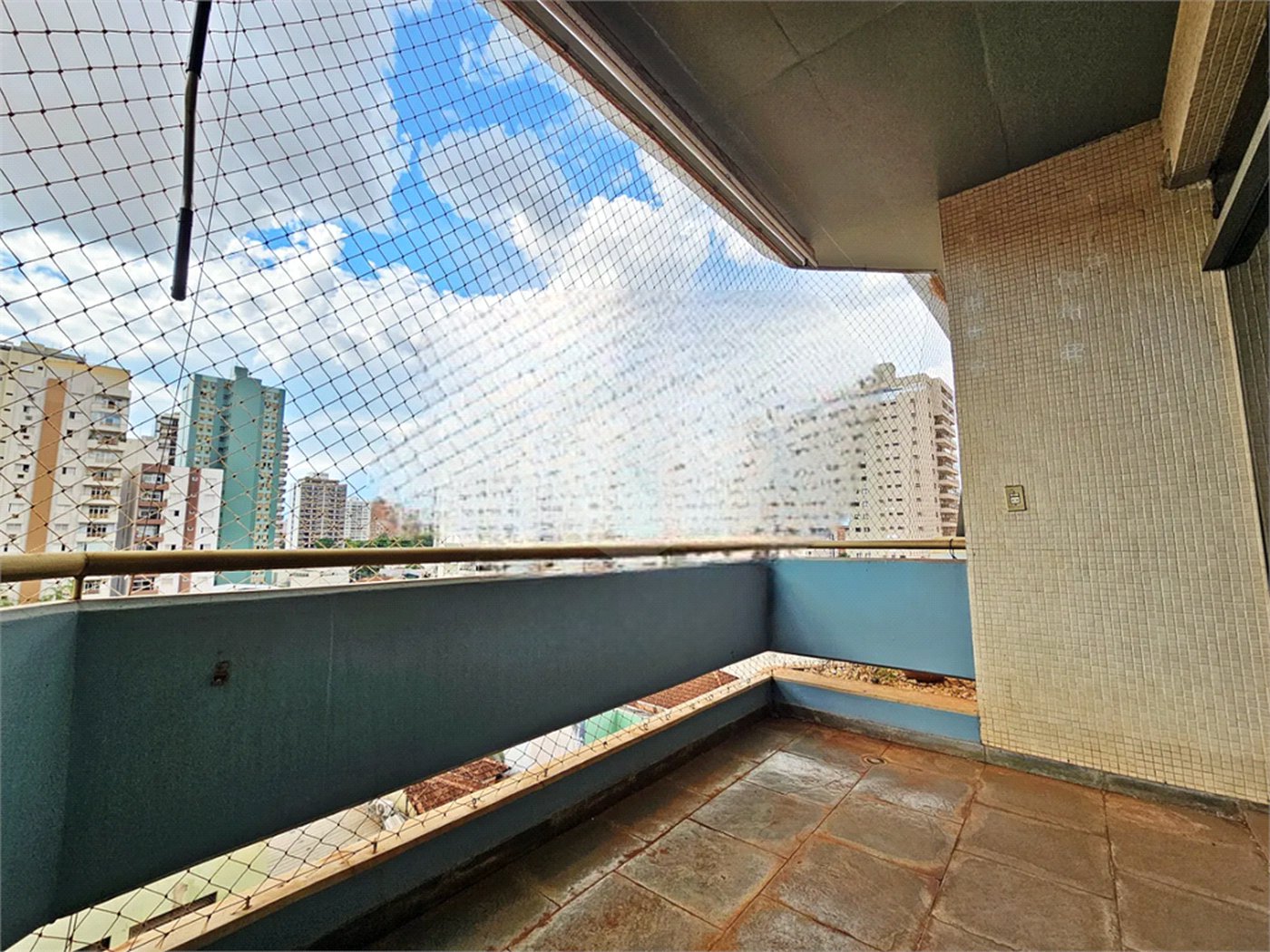 Apartamento para alugar com 3 quartos, sendo 2 suítes,  em Alto da Boa Vista, Ribeirão Preto, SP