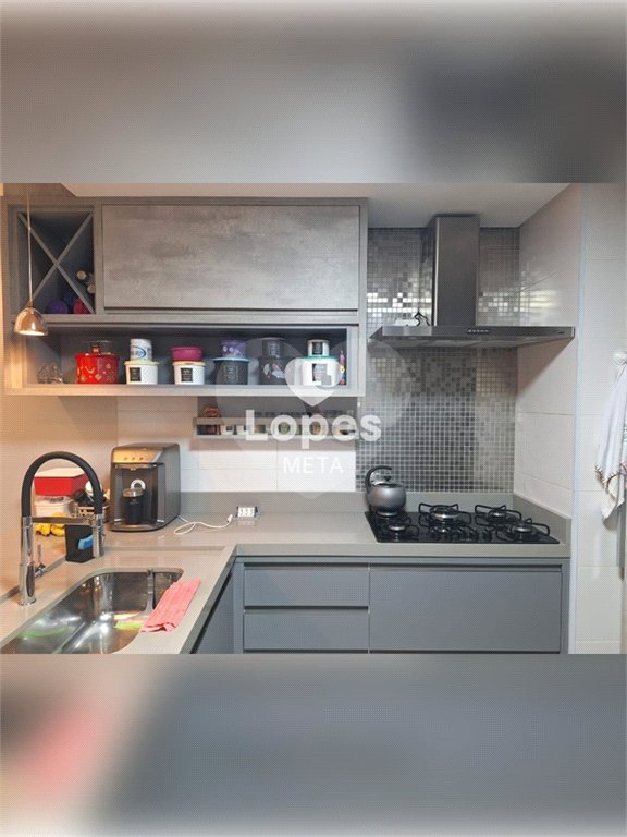 Apartamento à venda com 2 quartos, sendo 1 suíte, em Parque Industrial, São José dos Campos, SP