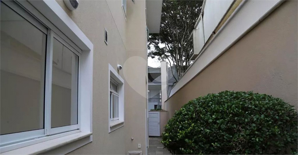 Casa à venda com 3 suítes no condomínio Residencial Morumbi, São Paulo - SP