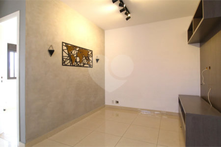 Apartamento à venda com 2 quartos, sendo 1 suíte, em Indianópolis, São Paulo, SP