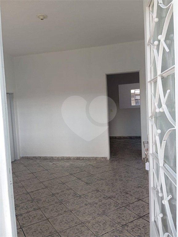 Casa à venda com 2 quartos em Vila Amorim, Suzano, SP