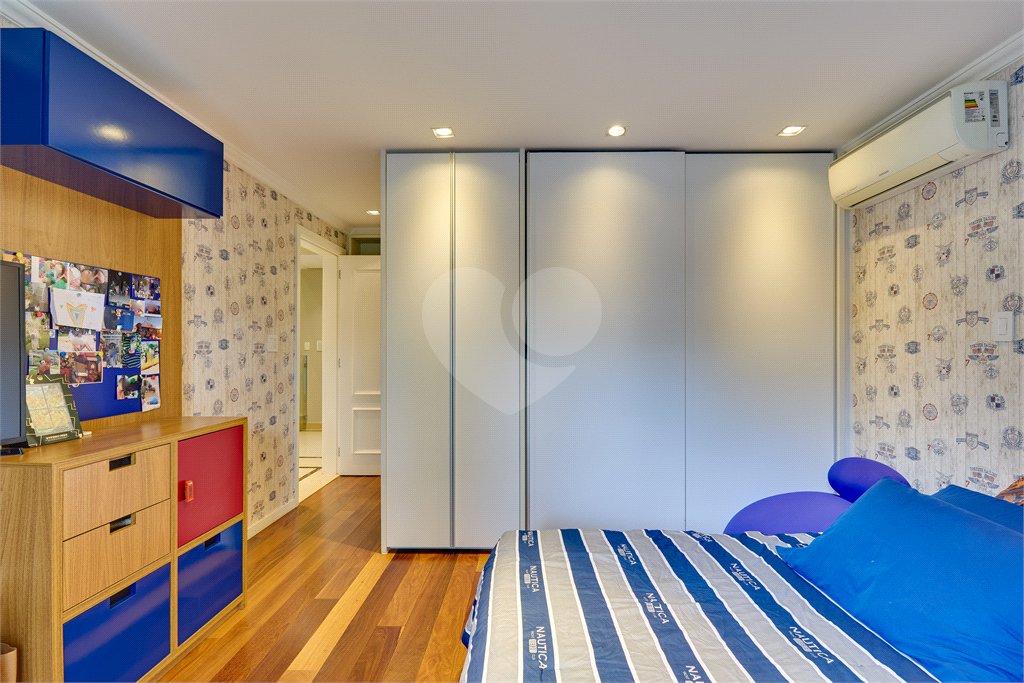 Casa à venda com 4 suítes no condomínio Ville Bosqueé, São Paulo - SP