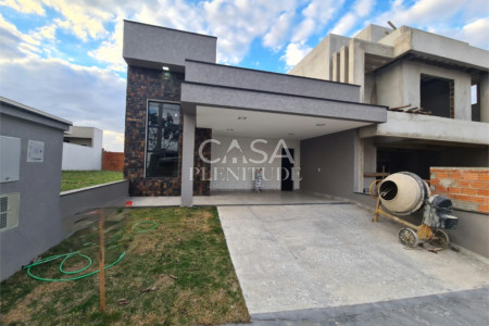 Casa em condomínio à venda com 3 quartos, sendo 1 suíte, em Wanel Ville, Sorocaba, SP