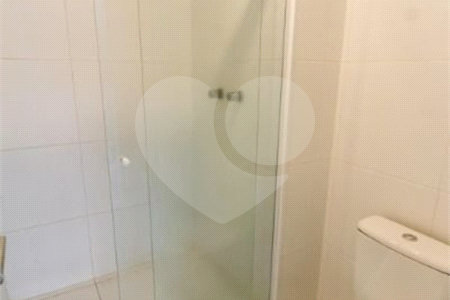 Apartamento com 66m², 2 dormitórios, 1 vaga de garagem, à venda na Barra Funda.