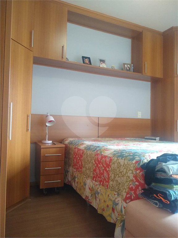 Sobrado à venda com 3 quartos, sendo 1 suíte,  em Vila do Castelo, São Paulo, SP