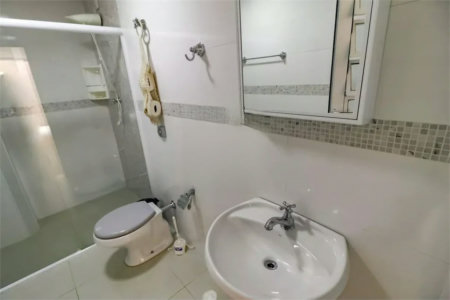 Sobrado à venda com 4 quartos, sendo 1 suíte, em Vila Sônia, São Paulo, SP