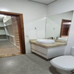 Casa à venda com 3 quartos, sendo 1 suíte, no condomínio Mantova, Indaiatuba - SP