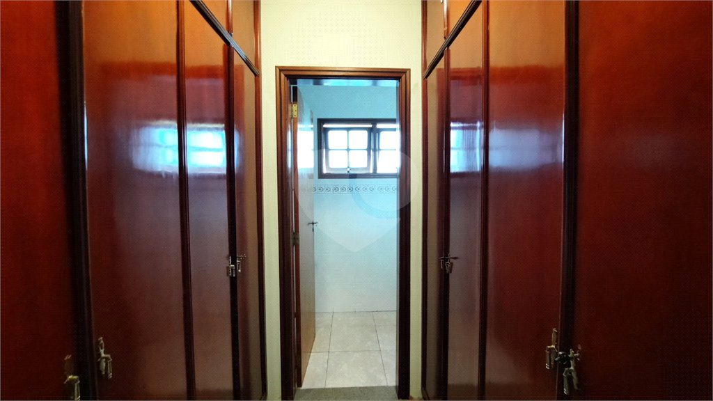 Sobrado à venda com 4 quartos, sendo 1 suíte, em Barro Branco (zona Norte), São Paulo, SP
