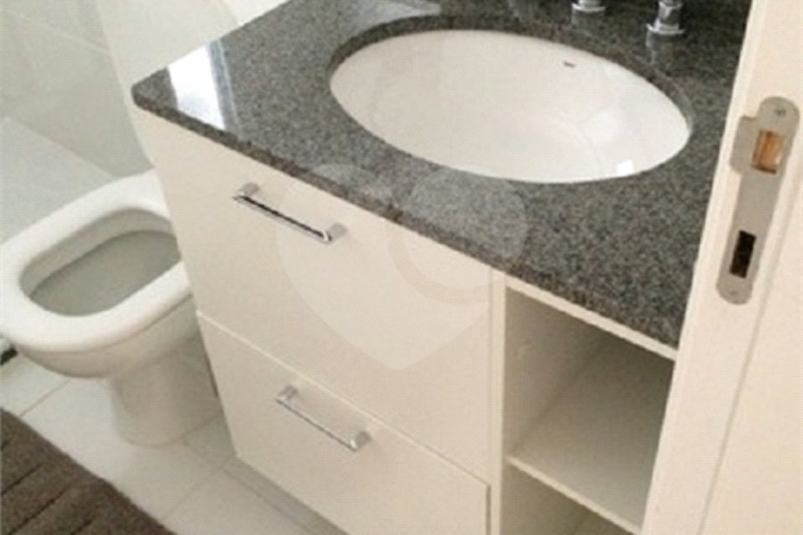 Apartamento à venda com 3 quartos, sendo 1 suíte, em Lapa, São Paulo, SP