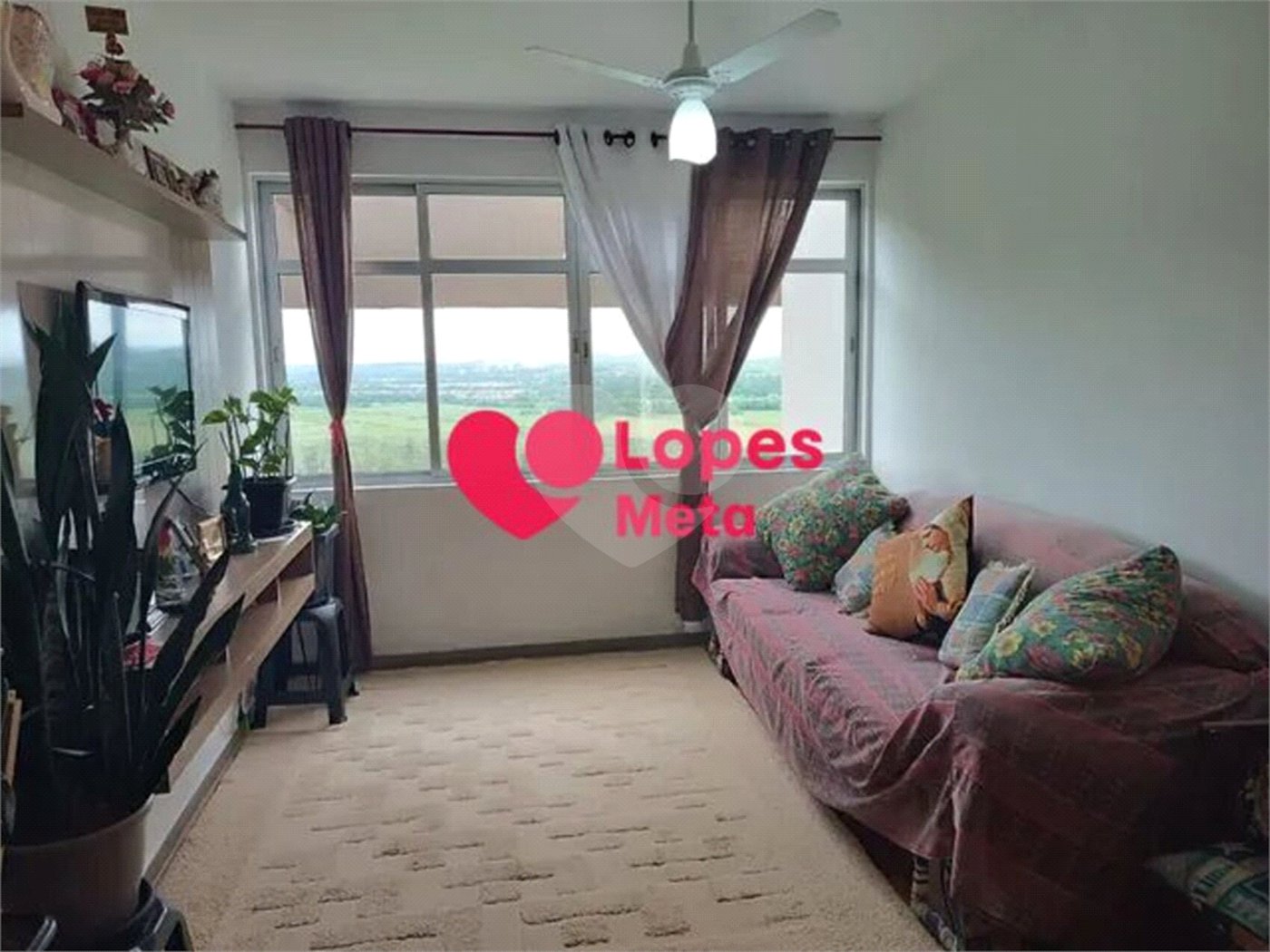 APARTAMENTO A VENDA CONDOMINIO E DIFICIO COTE DOR NO CENTRO, 3 DORMITORIO, 1 BANEIRO, 1 VAGA DE GARA