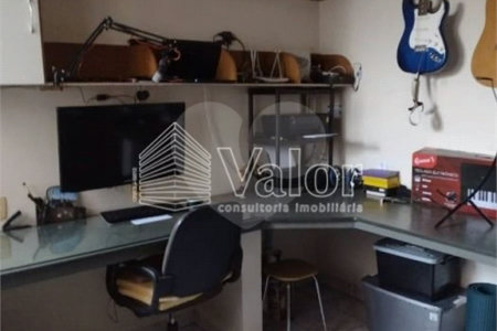 Casa Residencial Jardim Pacaembu á venda.